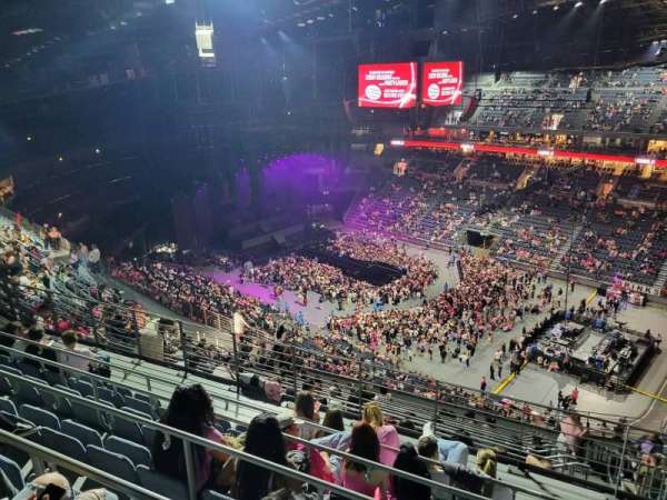 LANXESS arena, bloc: 722, rangée: 6, place: 3