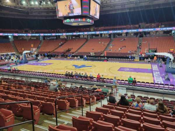 Bon Secours Wellness Arena, bloc: 115, rangée: L, place: 13