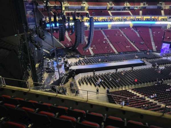 Pinnacle Bank Arena, bloc: 222, rangée: 5, place: 3