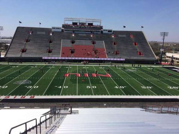 Huskie Stadium, bloc: M, rangée: 41, place: 20