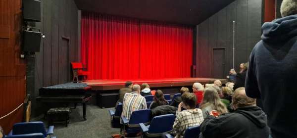 Denny Civic Theatre, bloc: Stalls, rangée: H, place: 19
