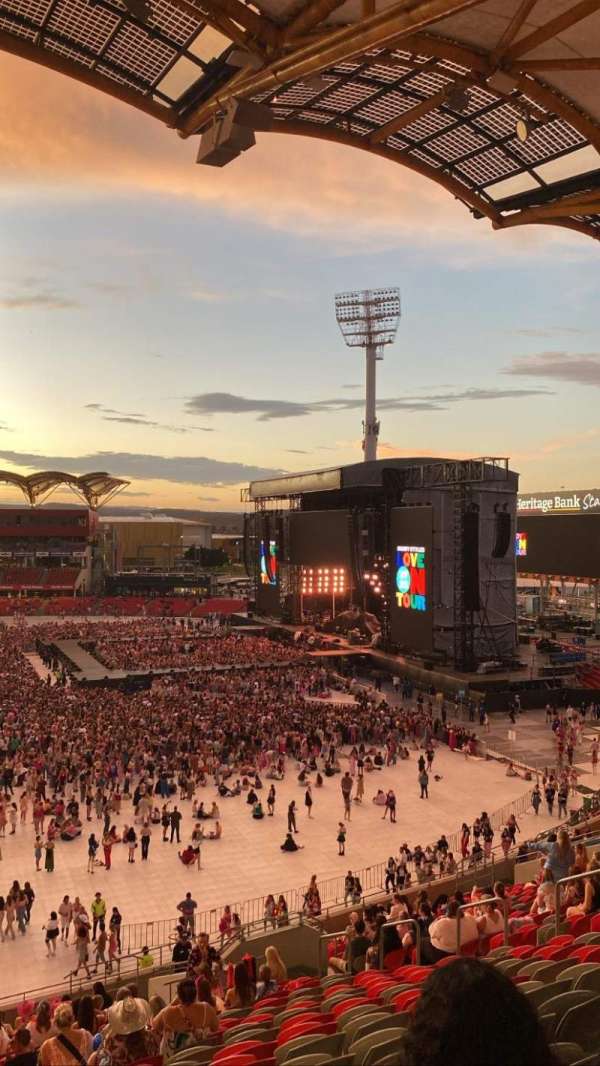 People First Stadium, bloc: 207, rangée: Y, place: 147