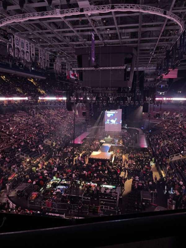 Scotiabank Arena, bloc: 302, rangée: 1, place: 20