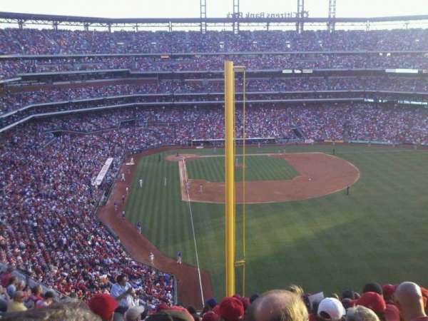 Citizens Bank Park, bloc: 305, rangée: 13, place: 15