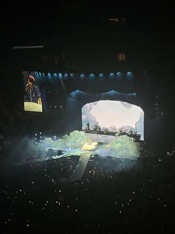 Scotiabank Arena, bloc: 324, rangée: 3, place: 4