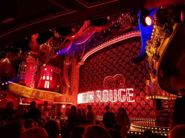 Al Hirschfeld Theatre, bloc: orchestra r, rangée: N, place: 22