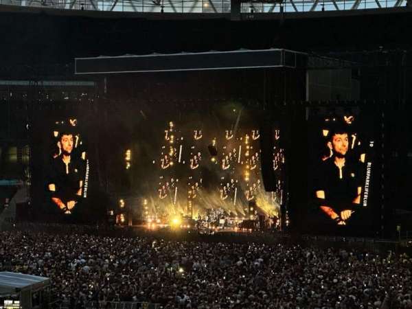 Wembley Stadium, bloc: 105, rangée: 40, place: 68