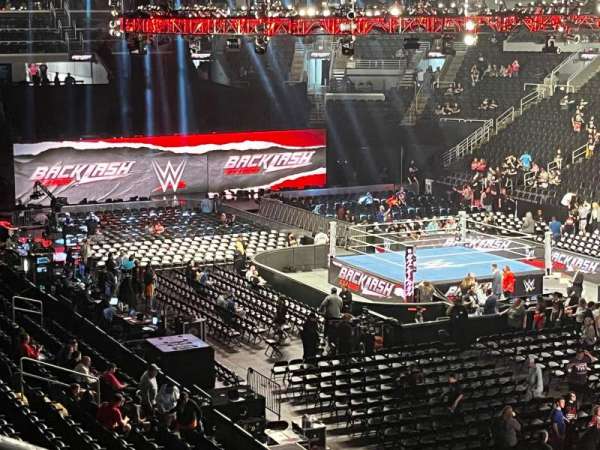 Enterprise Center, bloc: 112, rangée: GG, place: 15