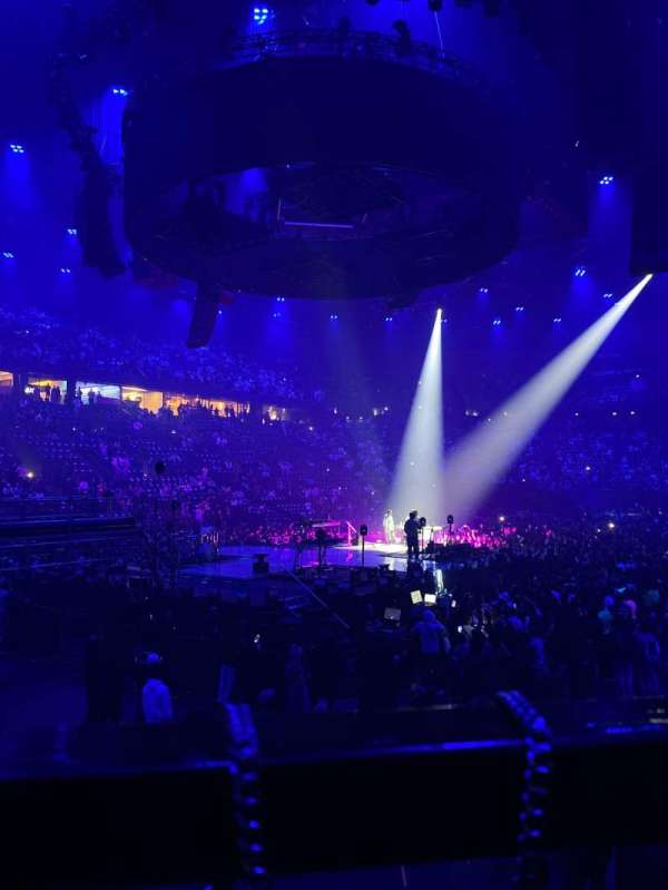 Accor Arena, bloc: Gradin M, rangée: 21, place: 03