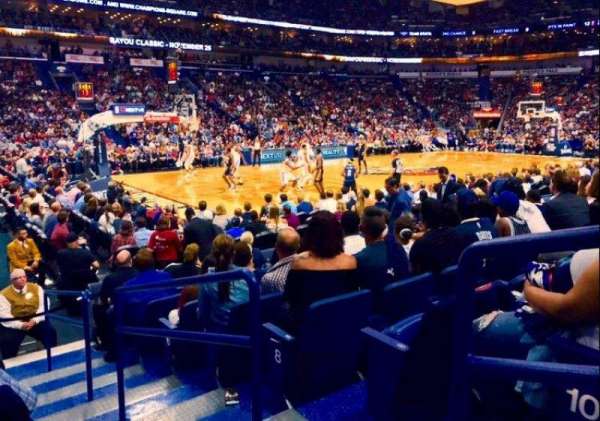 Smoothie King Center, bloc: 103, rangée: 11, place: 1