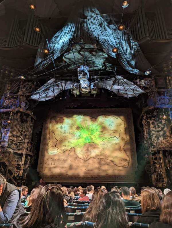 Apollo Victoria Theatre, bloc: Stalls, rangée: M, place: 22