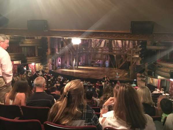 Richard Rodgers Theatre, bloc: Orchestra R, rangée: U, place: 16