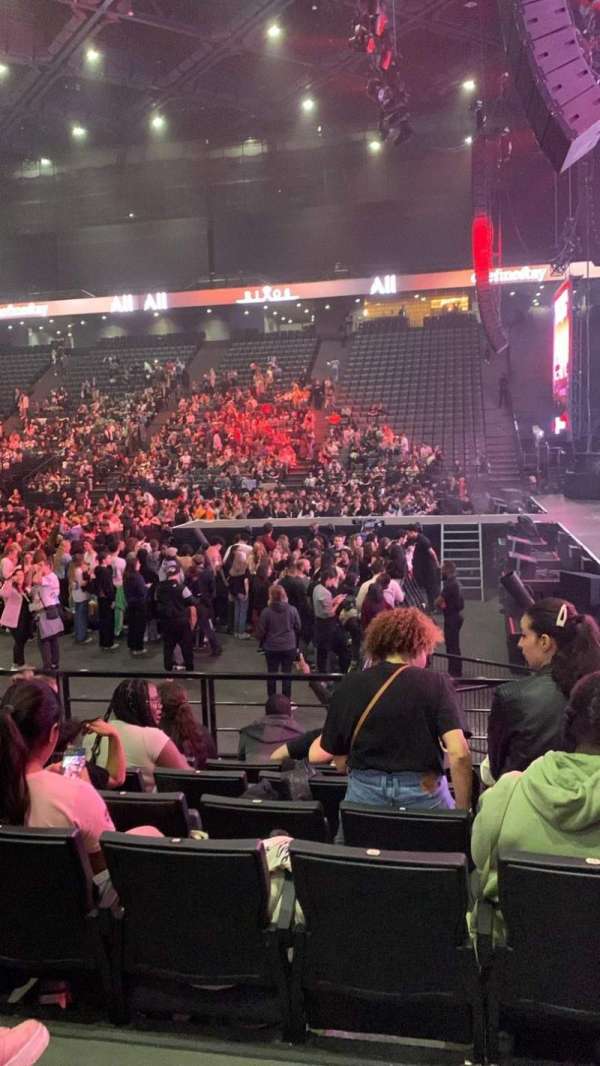Accor Arena, bloc: Gradin F, rangée: 23, place: 5