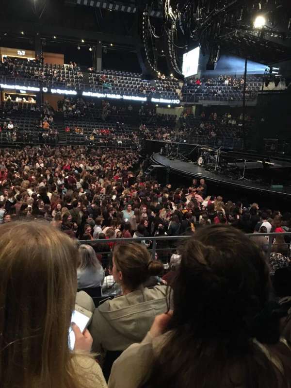 Lotto Arena, bloc: 115, rangée: 10, place: 1