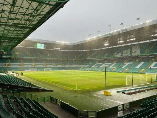 Celtic Park, bloc: 118, rangée: P, place: 19