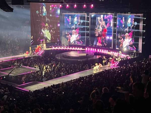 Barclays Center, bloc: 110, rangée: 9, place: 5