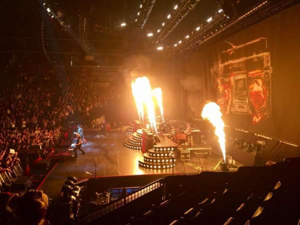 Barclays Center, bloc: 4, rangée: 14, place: 4