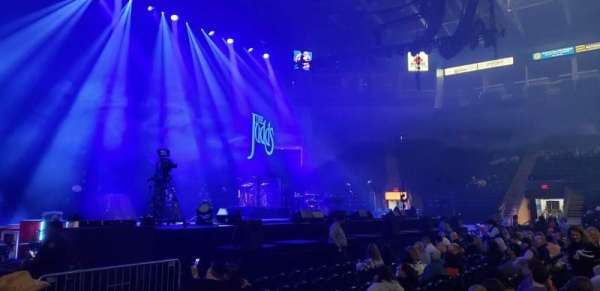 Total Mortgage Arena, bloc: 114, rangée: CC, place: 12