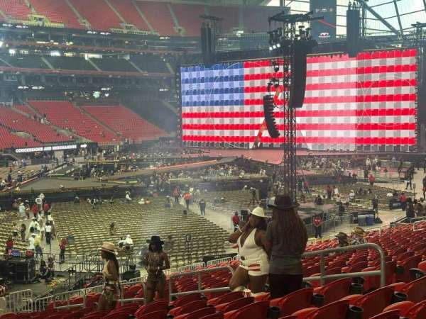 Mercedes-Benz Stadium, bloc: 115, rangée: 28, place: 8