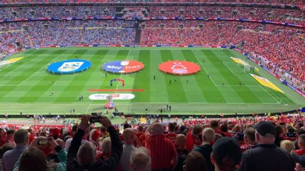 Wembley Stadium, bloc: 552, rangée: 13, place: 367