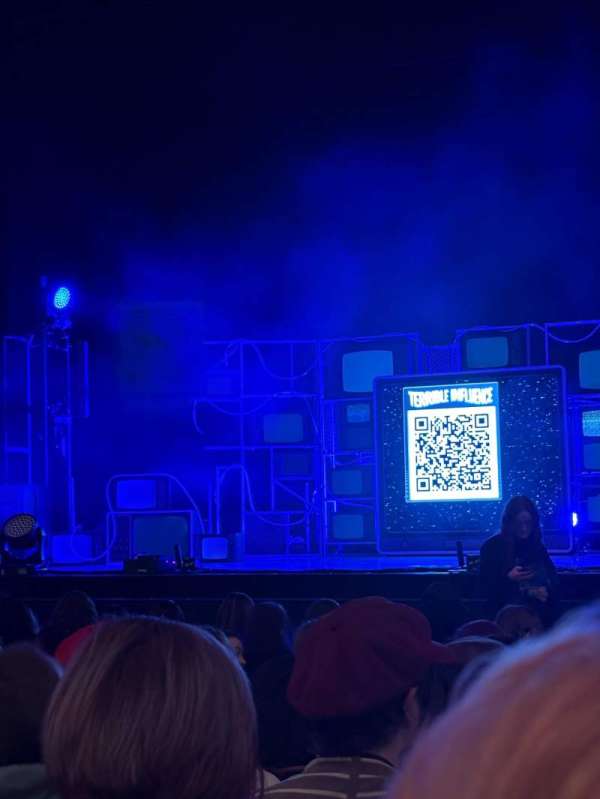 The London Palladium, bloc: Stalls, rangée: K, place: 16