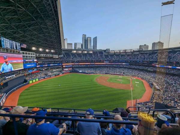 Rogers Centre, bloc: 540, rangée: 5, place: 3