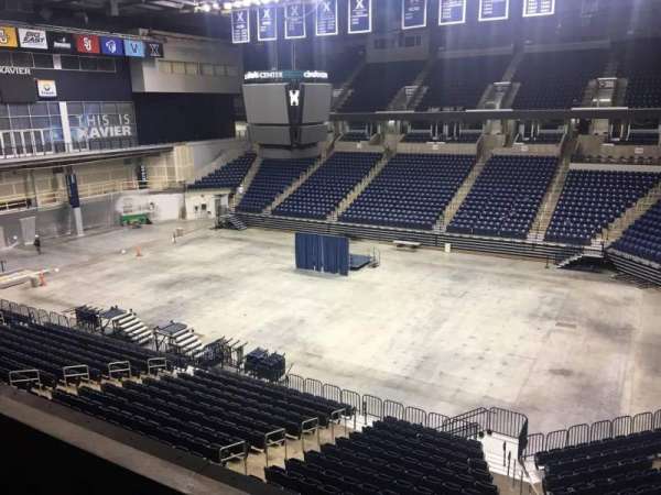 Cintas Center, bloc: 207, rangée: B, place: 7