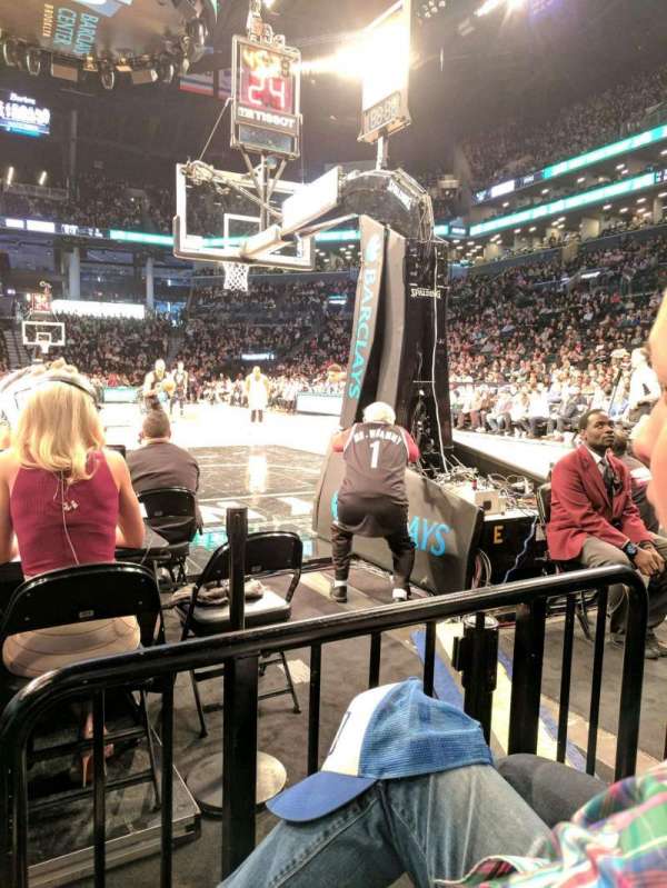 Barclays Center, bloc: 16, rangée: D, place: 7