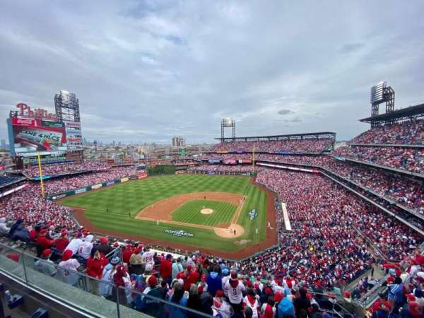 Citizens Bank Park, bloc: 423, rangée: 2, place: 12