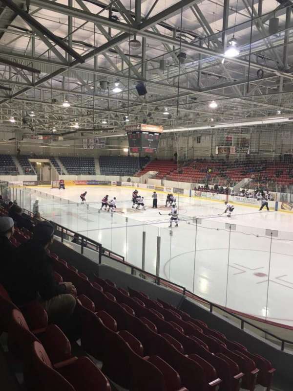 TD Civic Centre, bloc: 102, rangée: K, place: 1