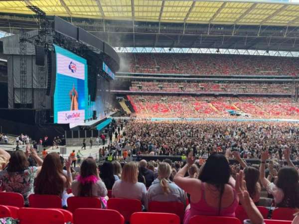 Wembley Stadium, bloc: 126, rangée: 29, place: 107