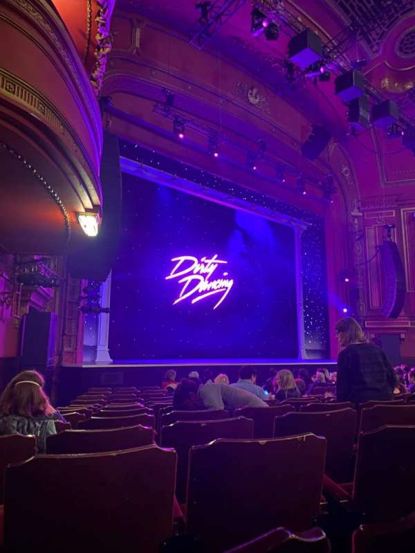 Dominion Theatre, bloc: Stalls, rangée: N, place: 39