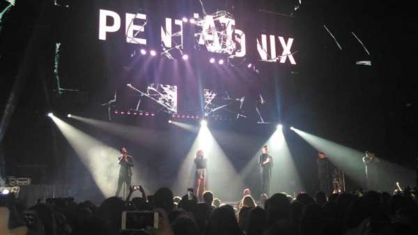 Allstate Arena, bloc: 2, rangée: 11, place: 9