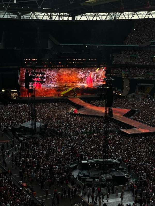 Wembley Stadium, bloc: 519, rangée: 9