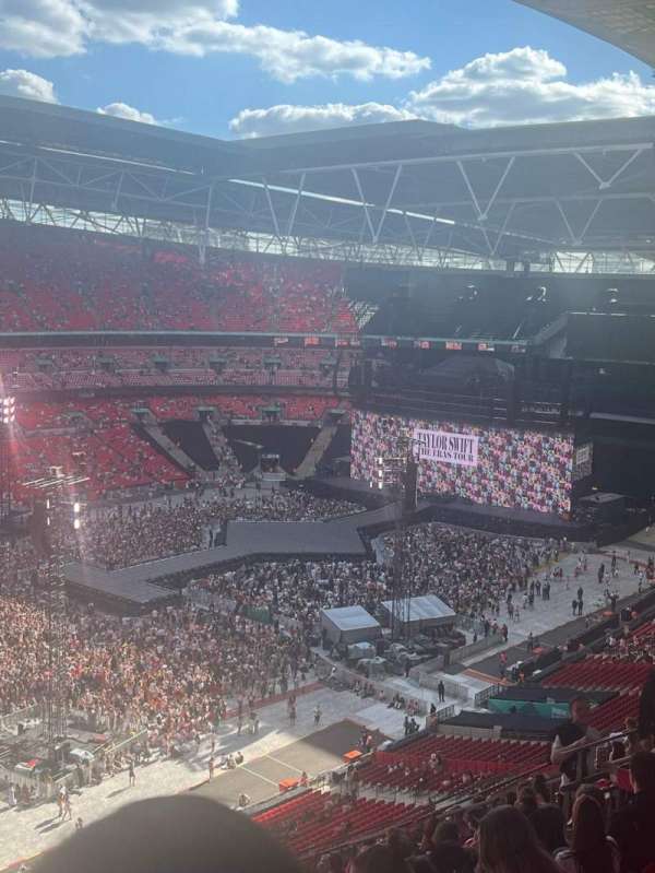 Wembley Stadium, bloc: 506, rangée: 17, place: 153