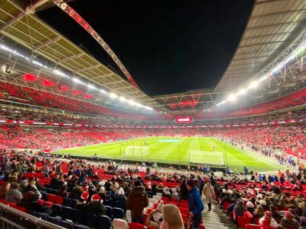 Wembley Stadium, bloc: 133, rangée: 24, place: 292