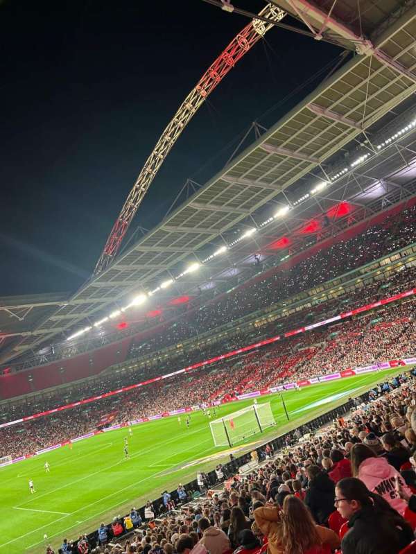 Wembley Stadium, bloc: 114, rangée: 29, place: 77