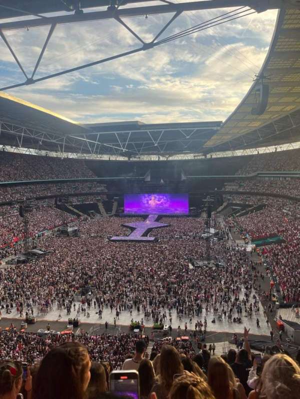 Wembley Stadium, bloc: 511, rangée: 11, place: 334
