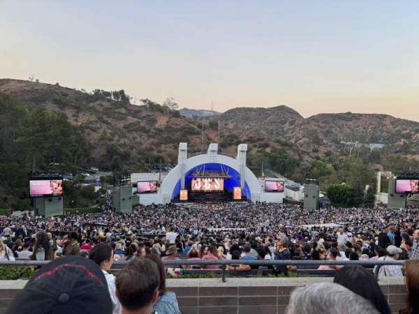 Hollywood Bowl, bloc: T2, rangée: 4, place: 7
