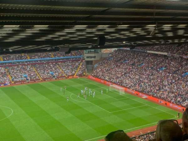 Villa Park, bloc: A5, rangée: AA, place: 163