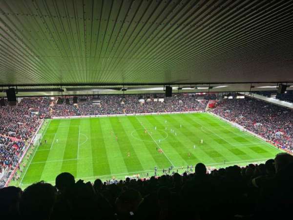 Anfield, bloc: U3, rangée: 86, place: 94