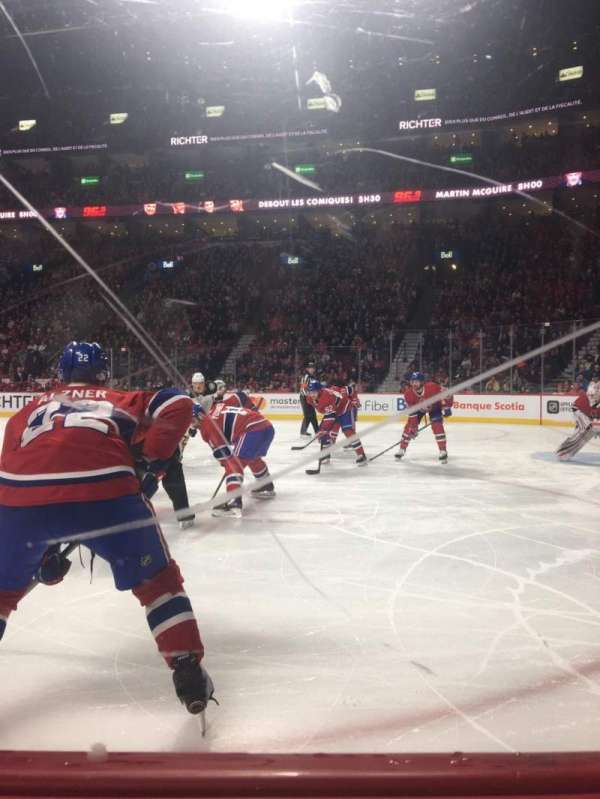 Centre Bell, bloc: 110, rangée: AA, place: 5