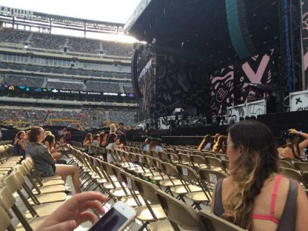 MetLife Stadium, bloc: Floor 2, rangée: 8, place: 7