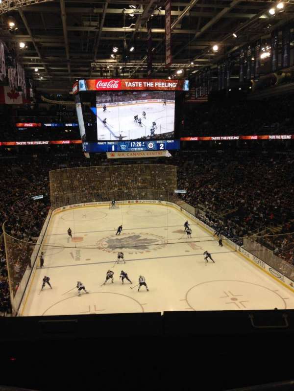 Scotiabank Arena, bloc: 304, rangée: 1, place: 3, 4