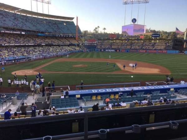 Dodger Stadium, bloc: 128LG, rangée: C, place: 7