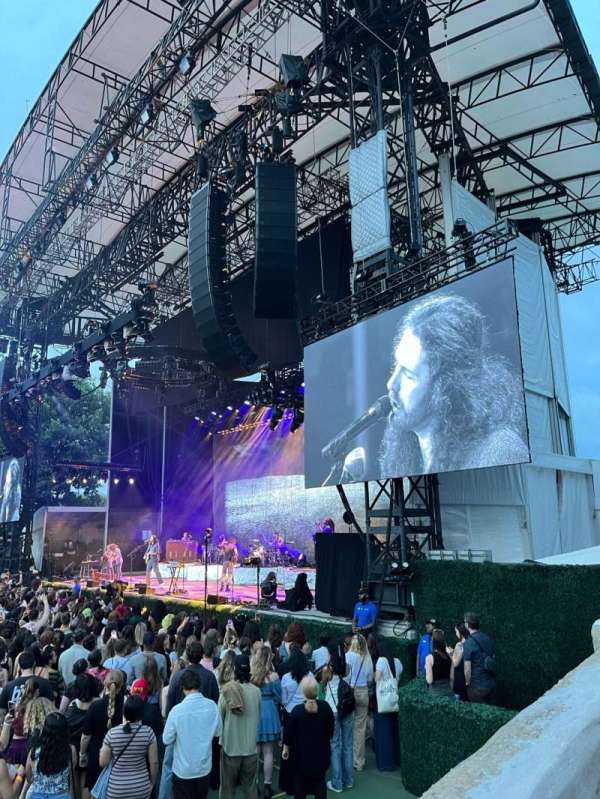 Forest Hills Stadium, bloc: 101, rangée: A, place: 3