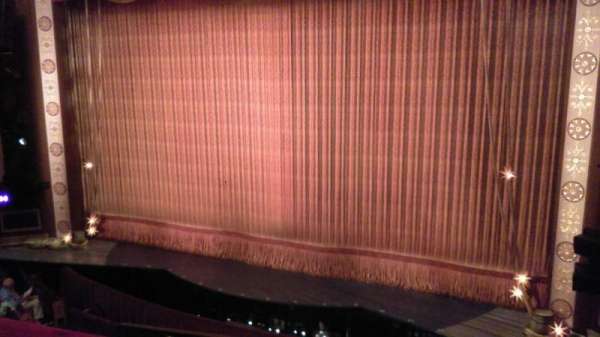 Imperial Theatre, bloc: Front Mezzanine RC, rangée: B, place: 312