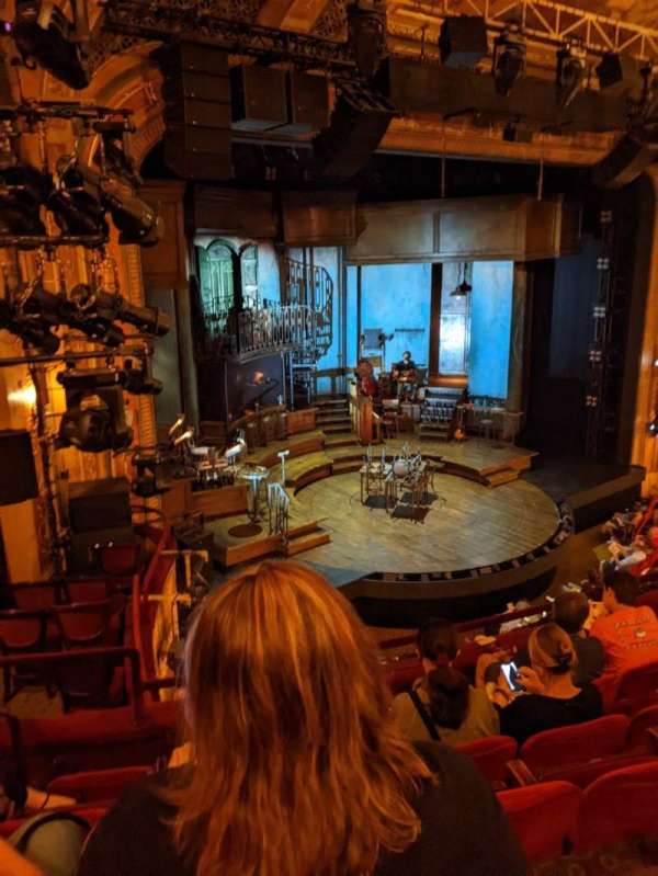 Walter Kerr Theatre, bloc: Mezzanine L, rangée: E, place: 25