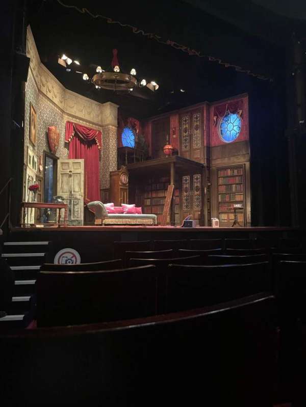 Duchess Theatre, bloc: stalls, rangée: F, place: 21