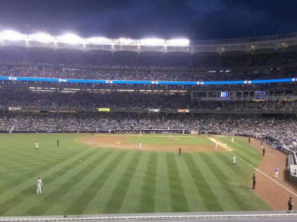 Yankee Stadium, bloc: 234, rangée: 1, place: 6